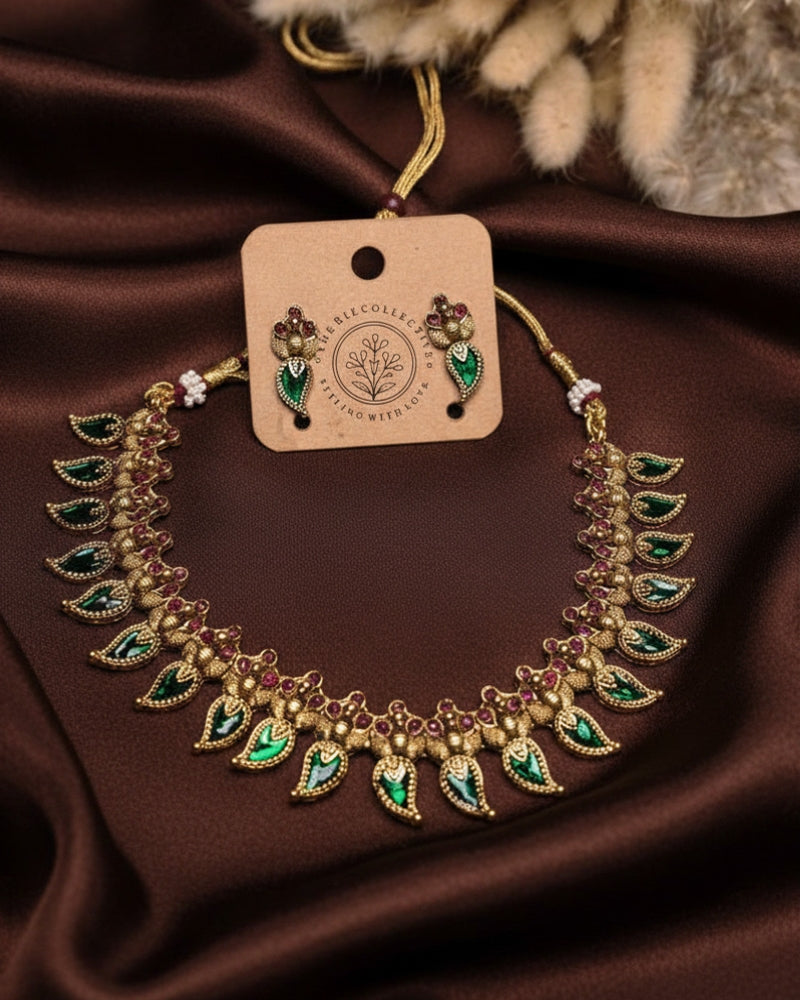 PALAKKA CHOKER SET