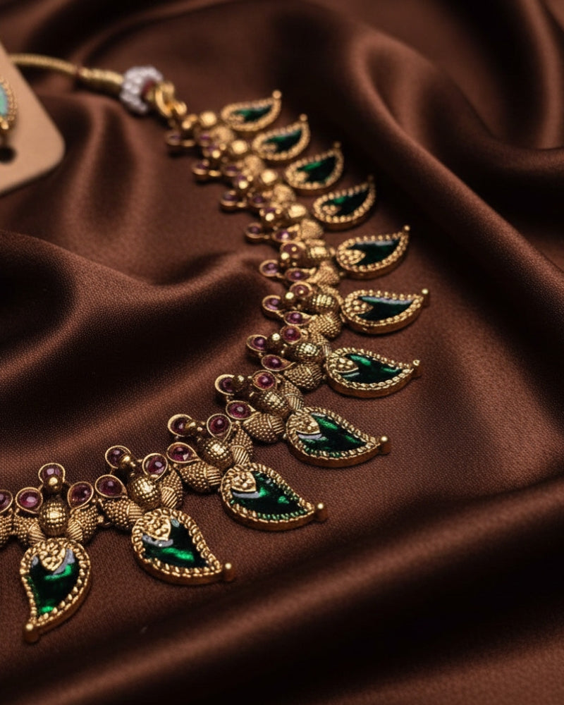 PALAKKA CHOKER SET
