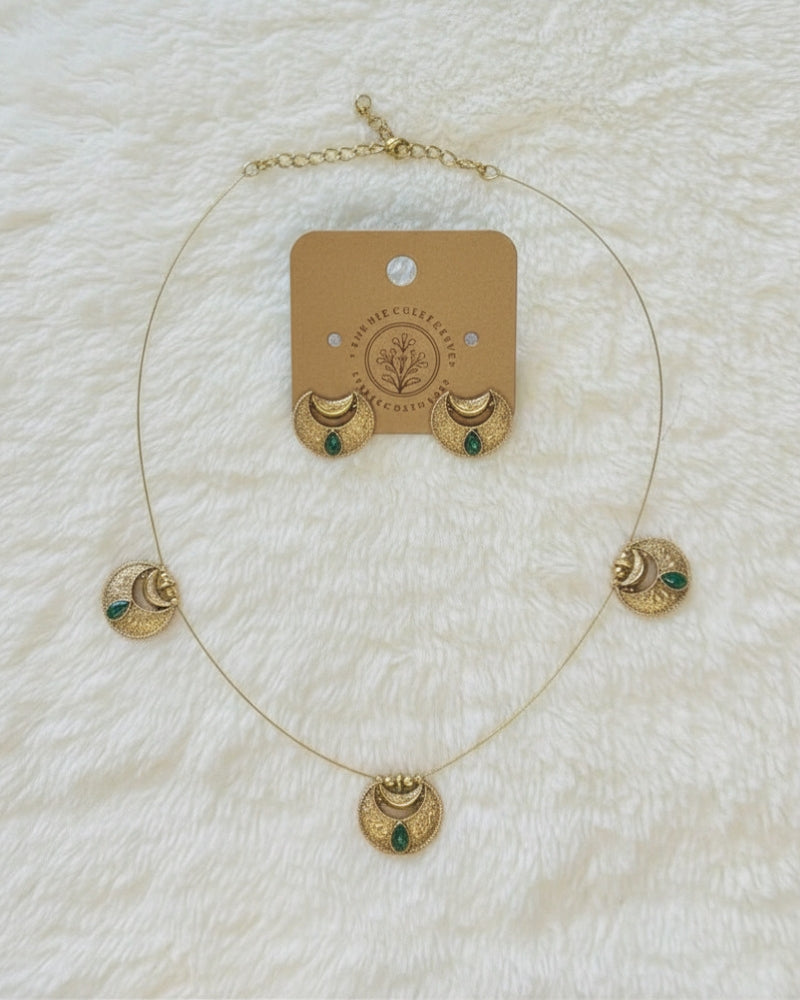 CHANDRIKA INVISIBLE PENDANT GREEN