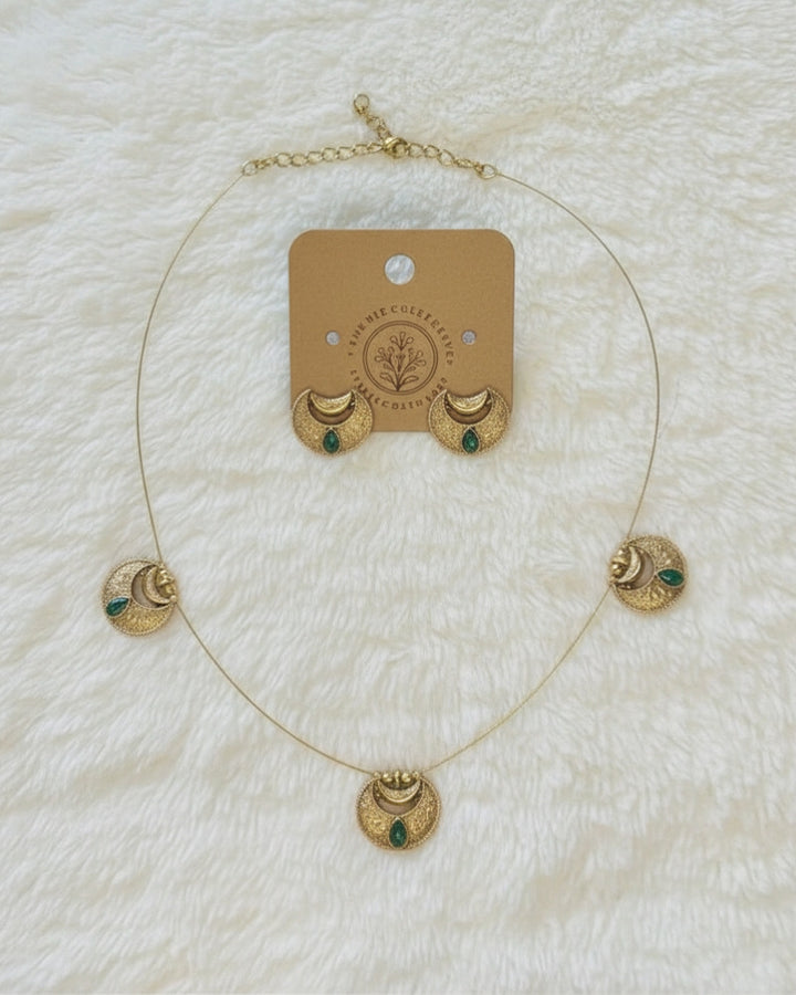 CHANDRIKA INVISIBLE PENDANT GREEN