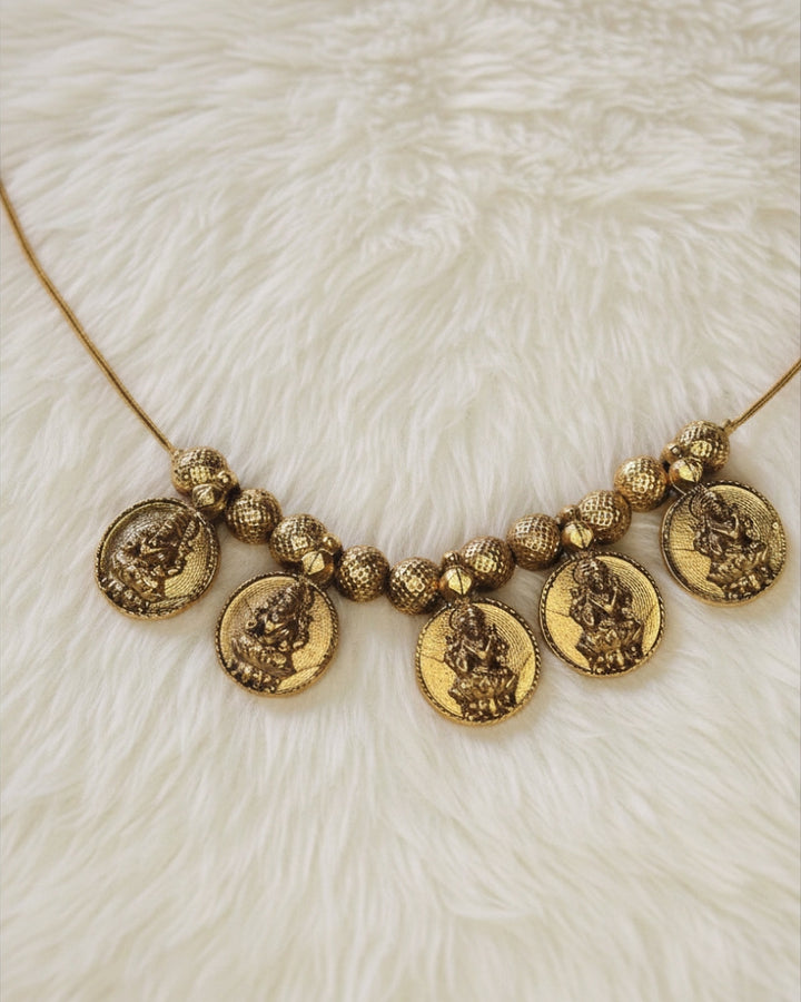 KASU INVISIBLE PENDANT