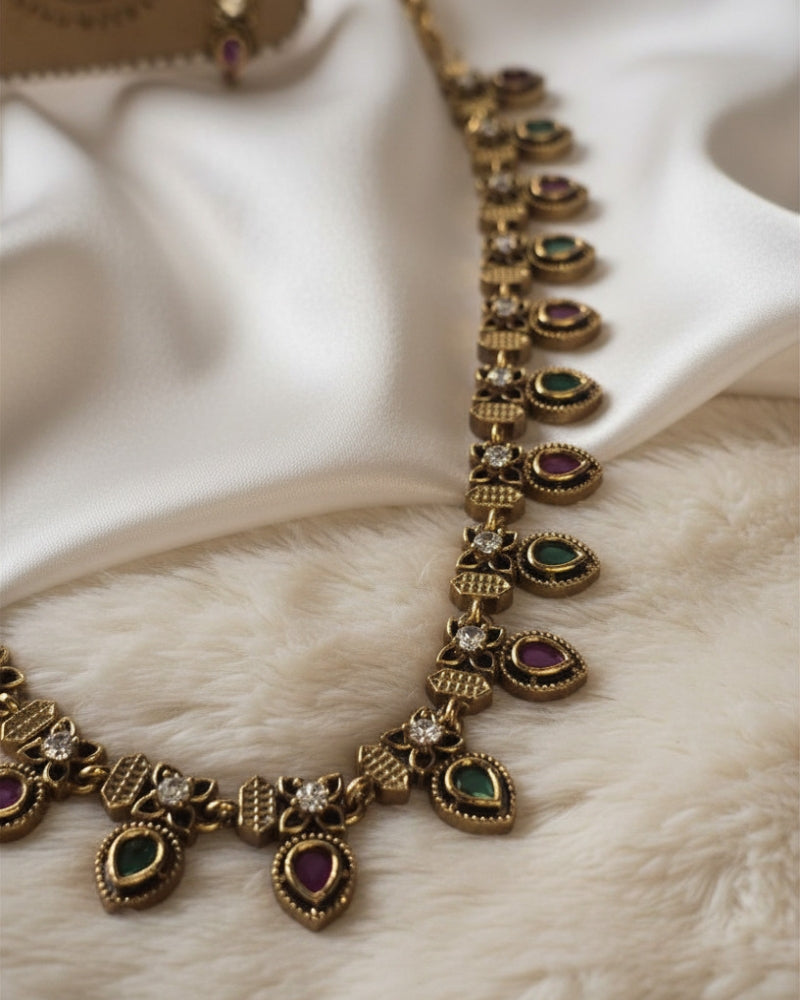 MULTI STONE TRADITIONAL NECKLACE