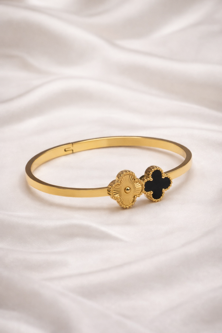 Black Clover Signature Kada