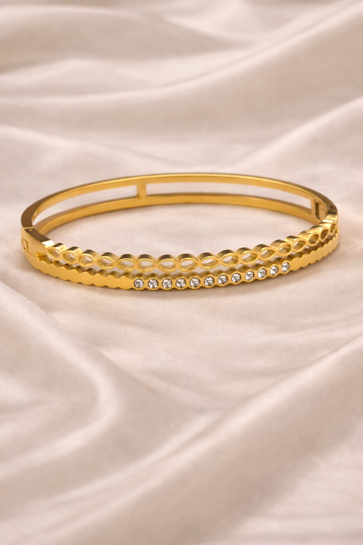 Infinity Crystal Kada