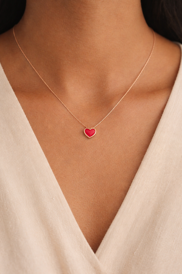 Minimal Red Heart Pendant Necklace
